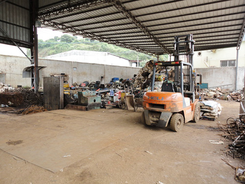 【海南二手物資回收公司】廠房一角_三亞廢品回收|三亞舊貨.